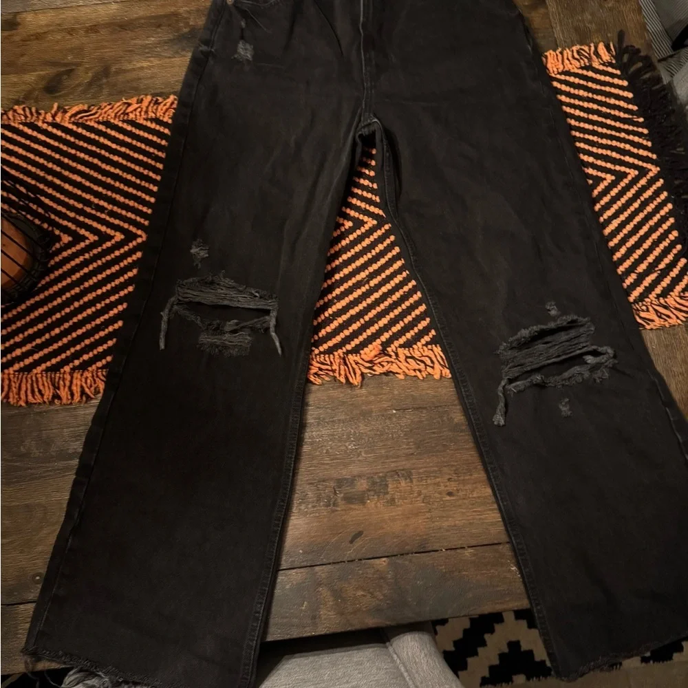 Zara Black Distressed Jeans Raw Hem Size 10 EUC - Picture 2 of 8